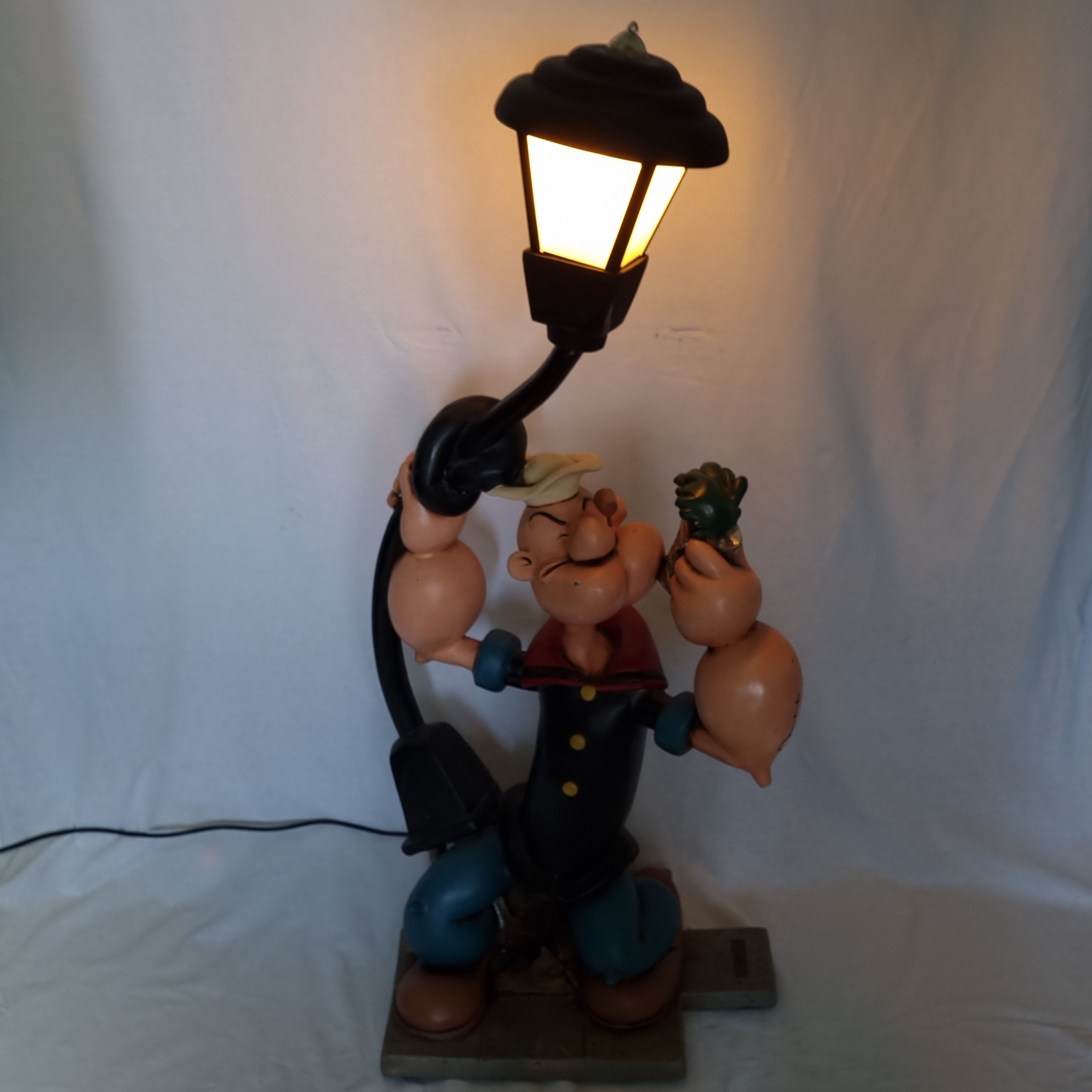 Vintage Popeye lamp - Popeye under a street streetlamp