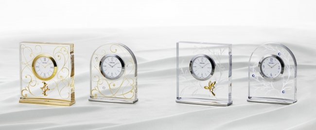 洗練されたデザインが魅力 ギフトにぴったりな小型置時計を発売