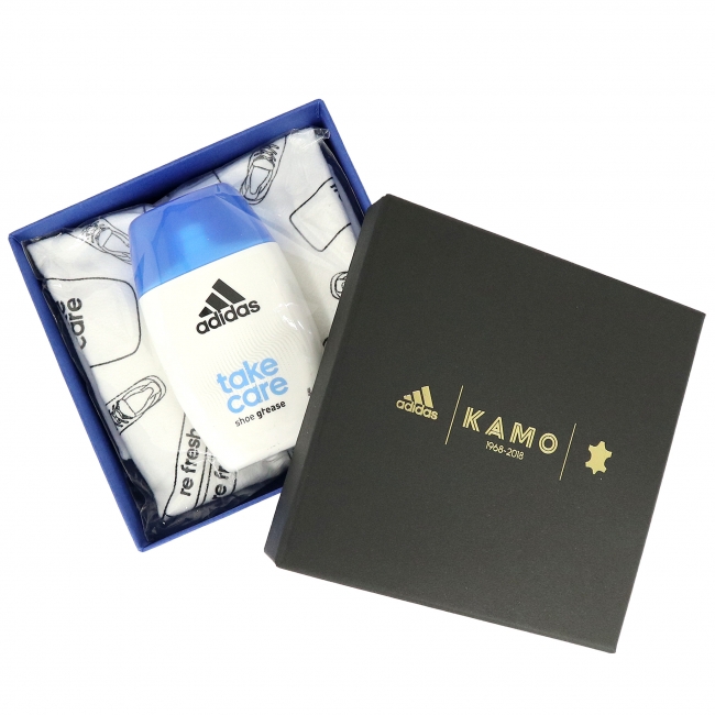 1968年モデルのクラシックスパイクからインスパイアされたCOPAが日本