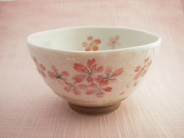 和食器 ご飯茶わん】優しい桜柄の食器！平安桜 ご飯茶わん（ピンク）