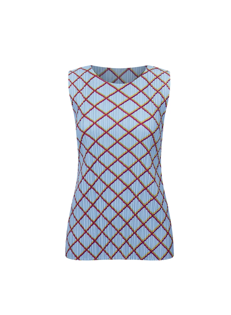 PLEATS PLEASE ISSEY MIYAKE、2025/26年秋冬シーズンのスタート、7月の