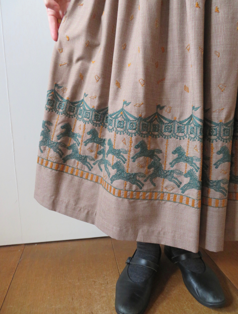 心躍るminä perhonenのスカート – Rallye / margot / 金沢・香林坊に