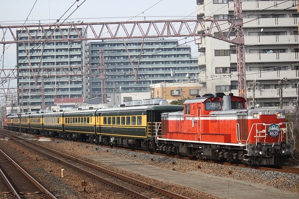 サロンカーなにわ】車両所乗り入れミニツアーを開催 | 鉄道ホビダス