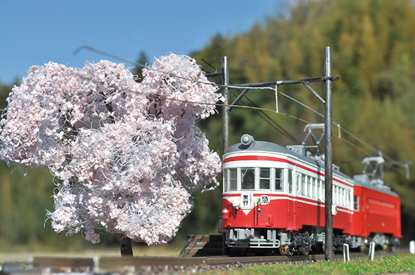 模型でお花見！Nゲージの桜咲く名鉄谷汲線ミニジオラマ | 鉄道ホビダス