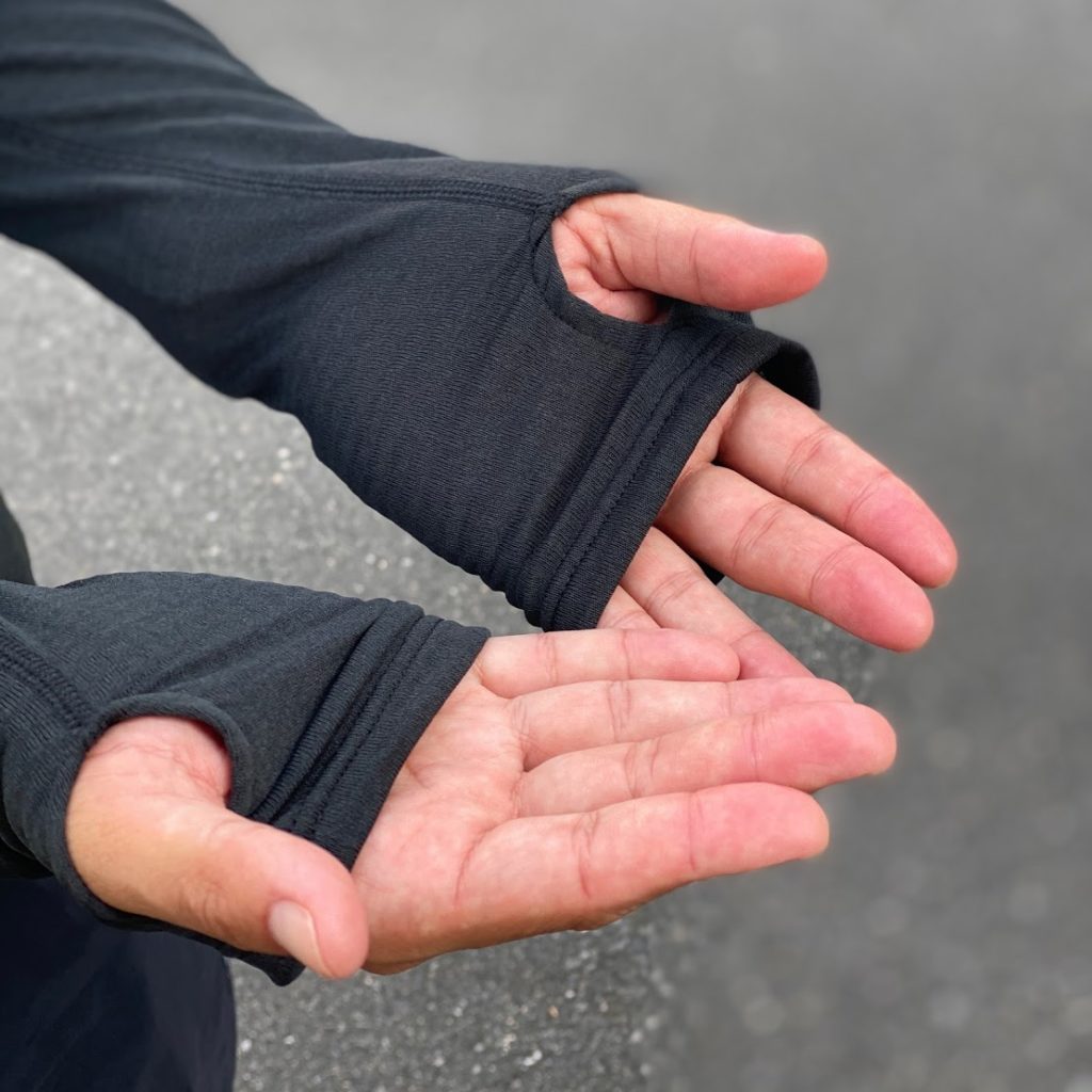 Answer4のPower Grid Full-Zip Hoodieってなんでそんなに人気なの