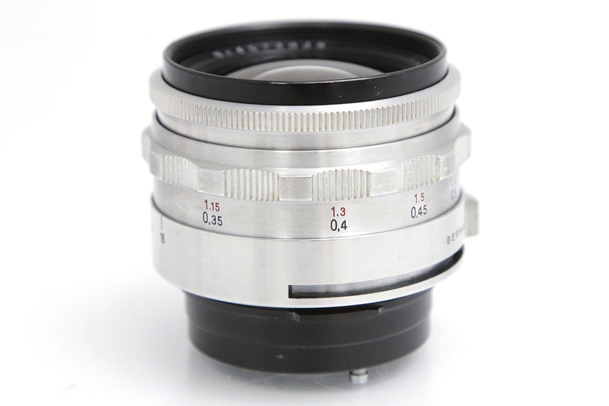 Carl Zeiss Jena Flektogon 2.8/35mm単焦点レンズ 厚く深みのある色味