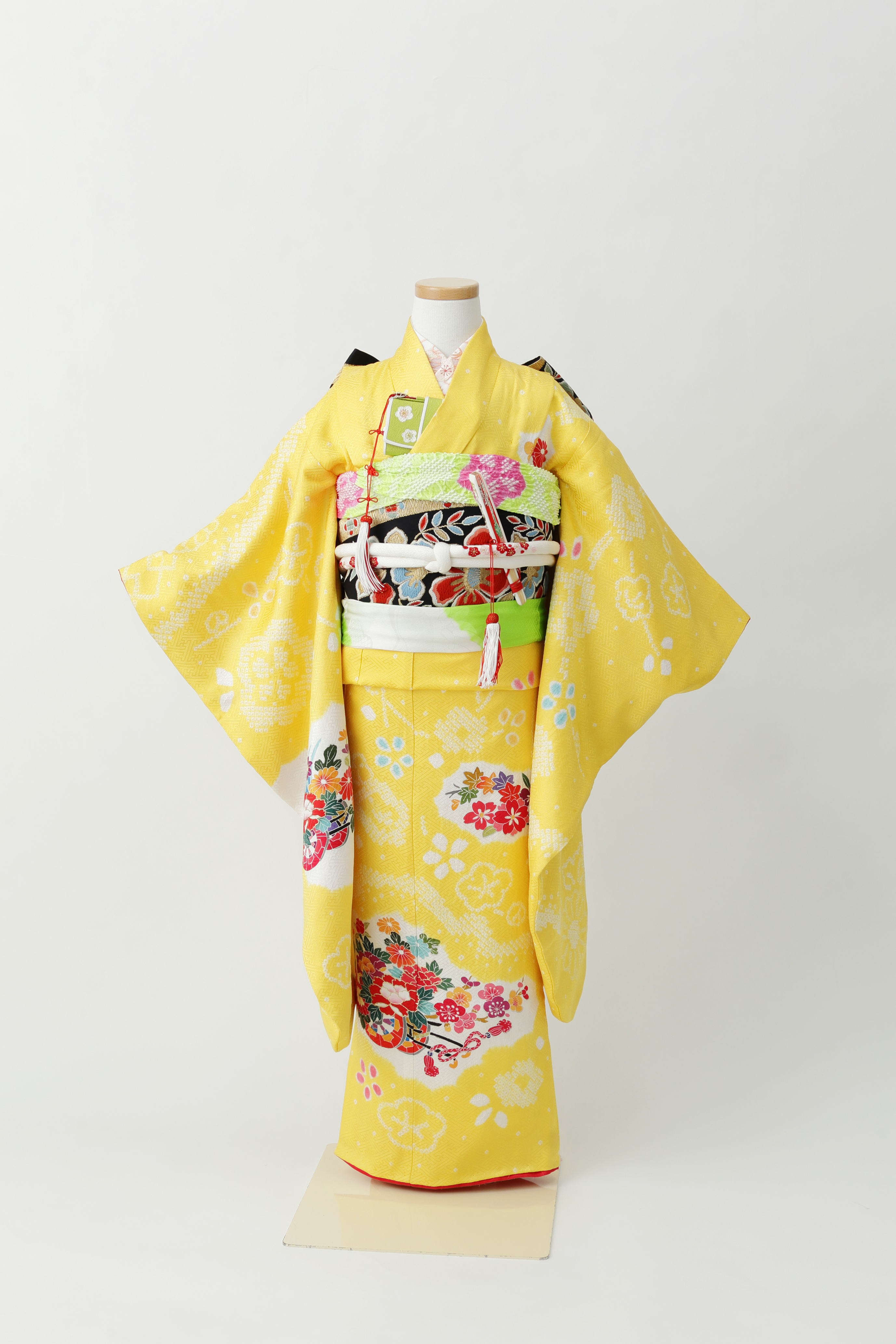 T7-002G 七歳祝着 黄色地絞りに花車 - 円居の着物レンタル－東京・日本橋