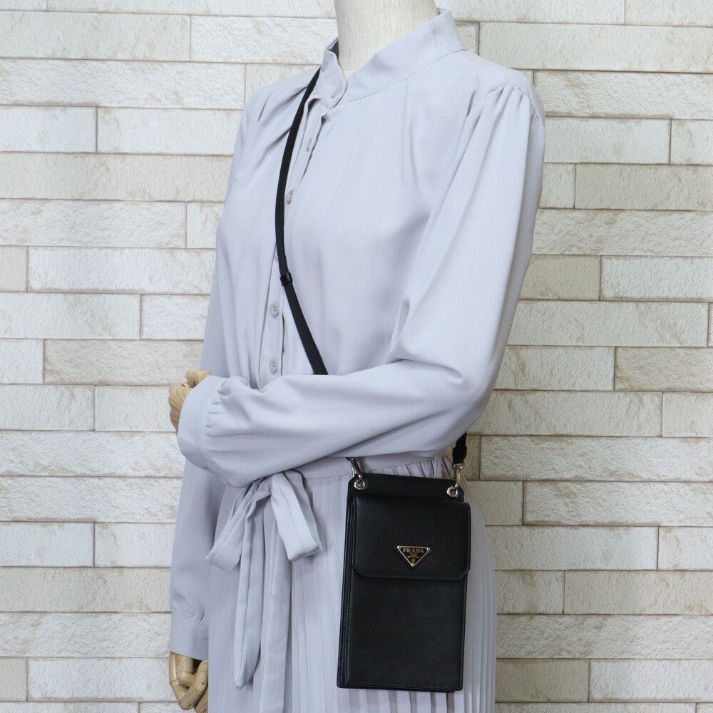 プラダ PRADA スマートフォンケース サフィアーノ ショルダーバッグ
