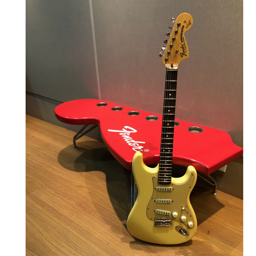 Fender Yngwie Malmsteen Stratocaster (2006) - Reference Music Center