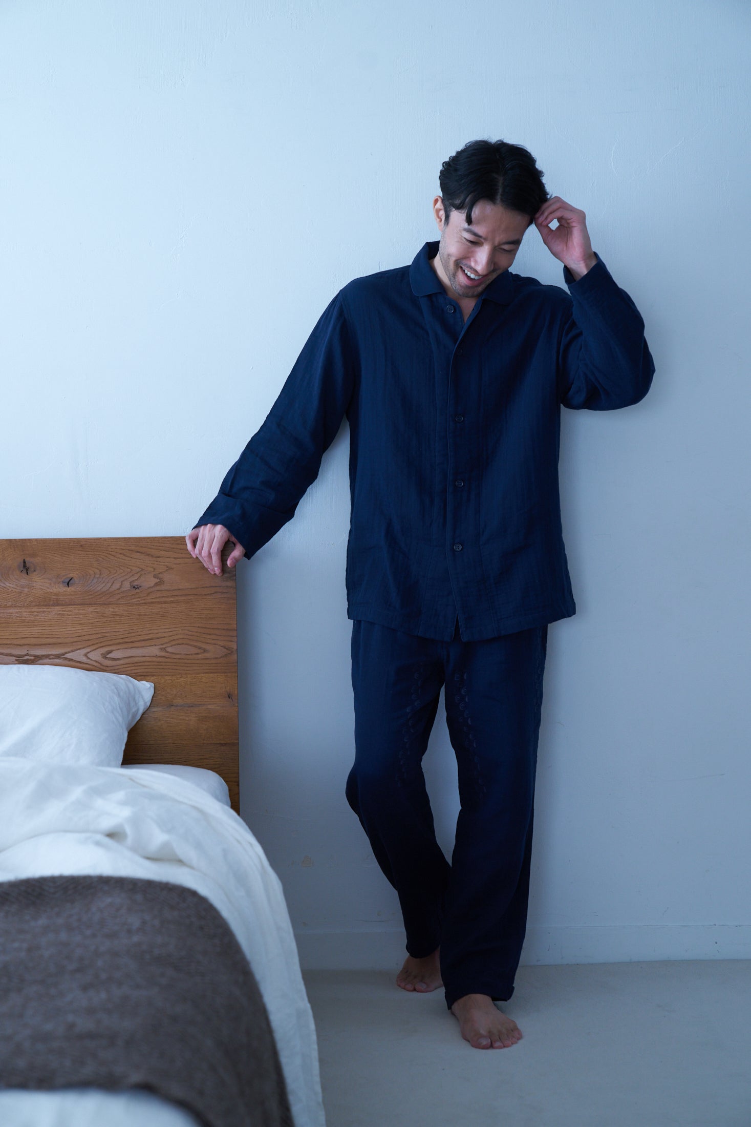 新品 リライブ ネイビー ボタン付きパジャマ サイズM 正規品 リライブ