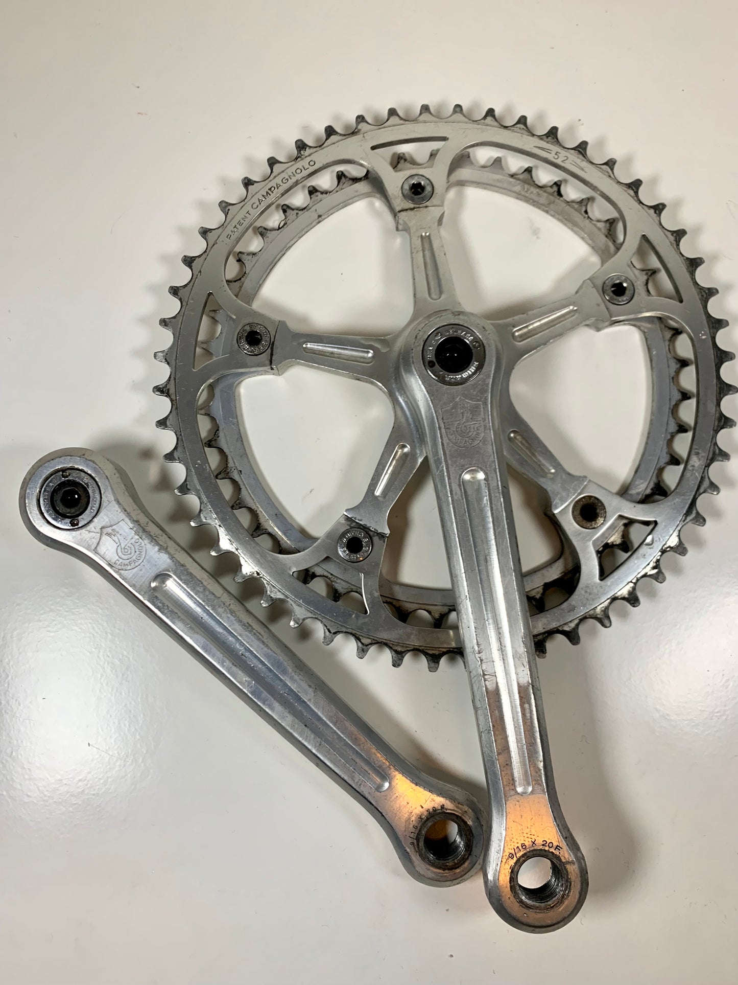 Campagnolo Strada Super Record fluted crank 52/45 tooth €70