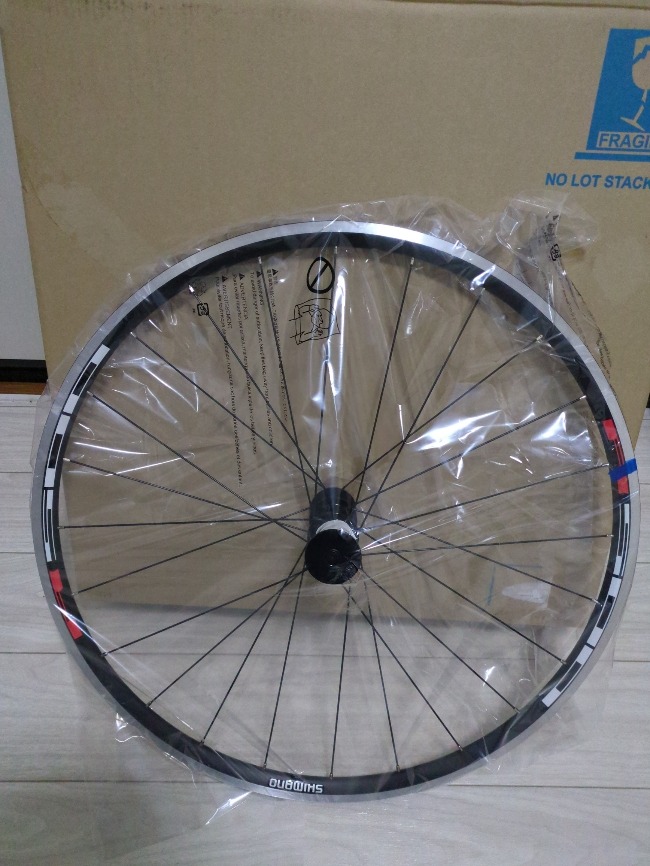シマノ（SHIMANO） WH-R501 リアホイール クリンチャー 8/9/10速用