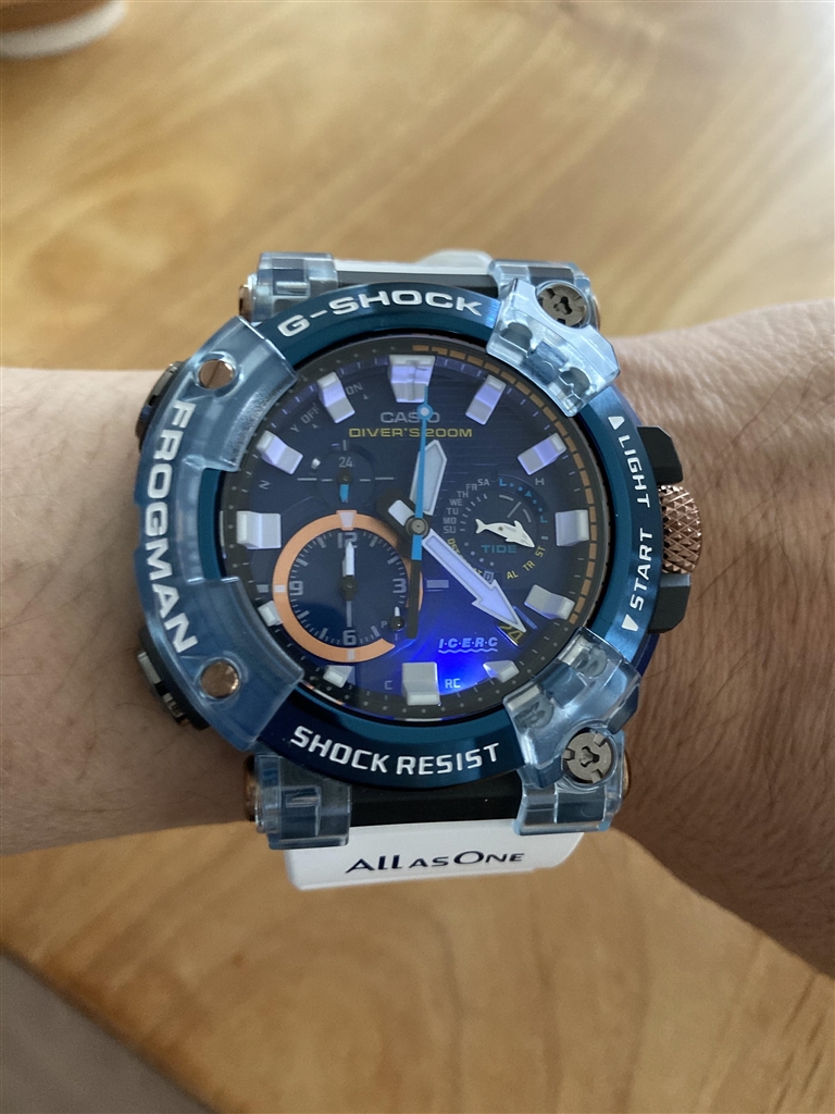 価格.com - 『ライトを灯すとまた素敵』カシオ G-SHOCK マスター オブ