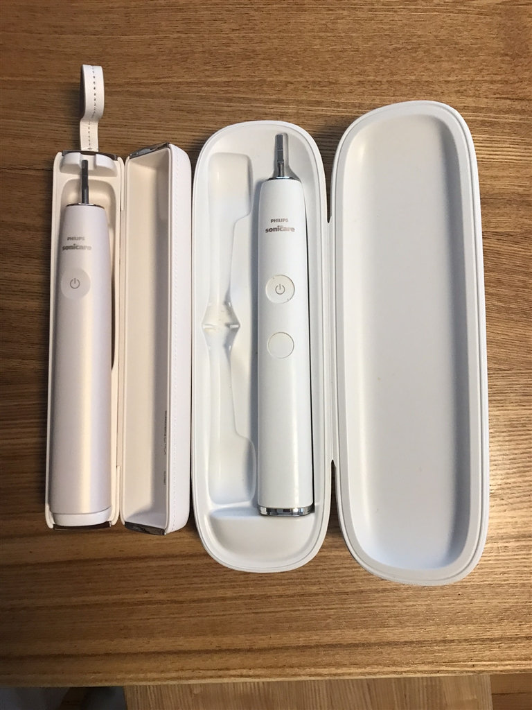 価格.com - 『トラベルケース比較(中身)』フィリップス ソニッケアー