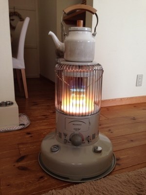 トヨトミ レインボー トヨストーブ 取り扱い説明書付き ホワイト RBE