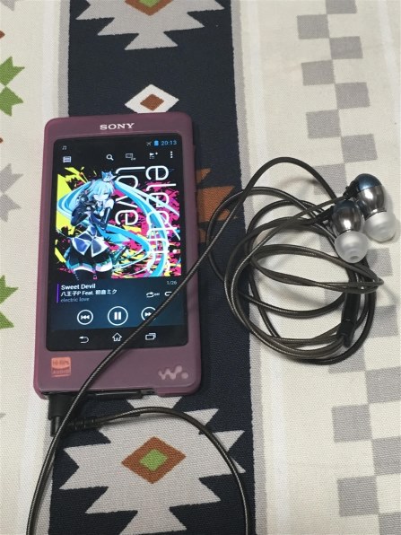 SONY NW-F887 (W) [64GB ホワイト] 価格比較 - 価格.com