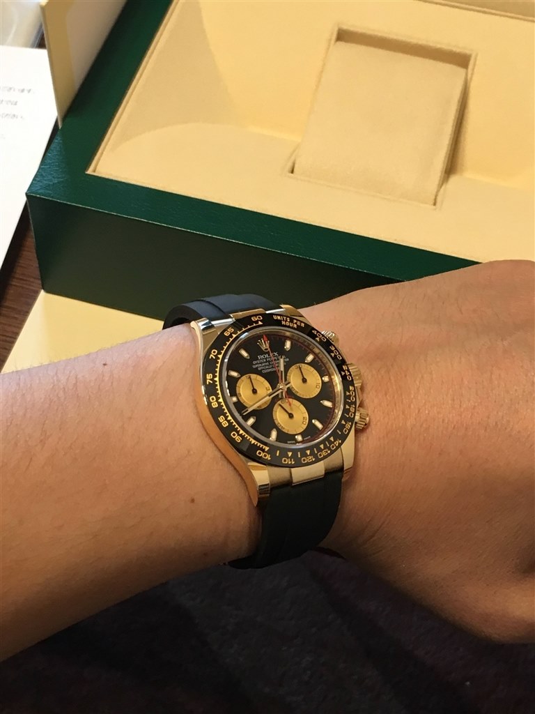 赤針赤インデックスがスポーティー』 ロレックス コスモグラフ