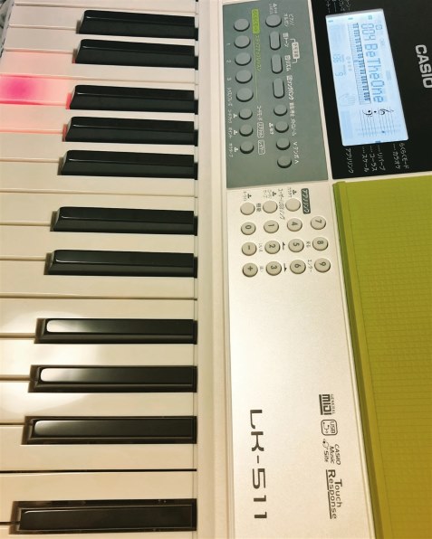中古 CASIO カシオ 電子キーボード 光ナビゲーション LK-511 61鍵盤