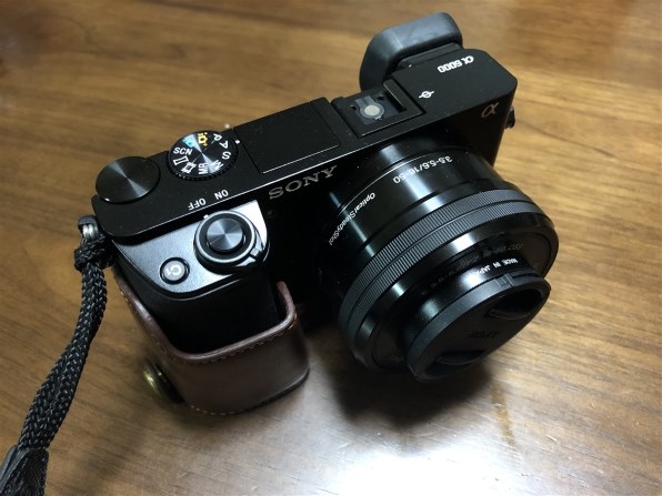 SONY α6000 ILCE-6000Y ダブルズームレンズキット [ブラック] レビュー