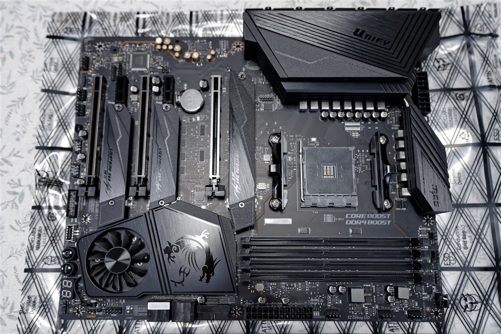 MEG X570 UNIFYのレビュー』 MSI MEG X570 UNIFY のらぽんさんの