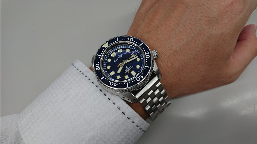 待望のブルーカラー』 セイコー プロスペックス マリーンマスター