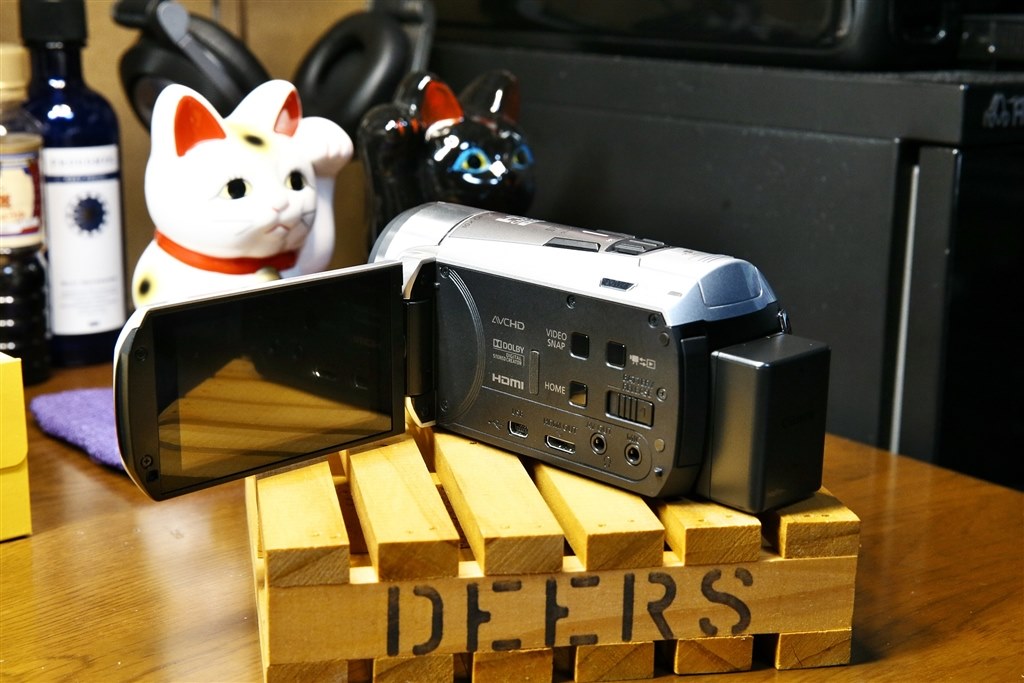 基本性能は、十分高く、七年経過しても色褪せません。』 CANON iVIS HF