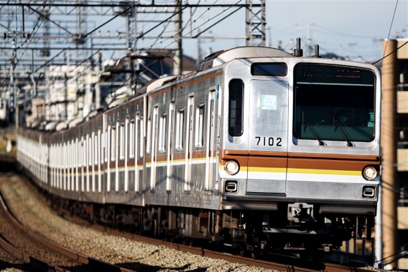 シグマ APO 120-300mm F2.8 EX DG HSM (ﾆｺﾝ AF)投稿画像・動画 - 価格.com