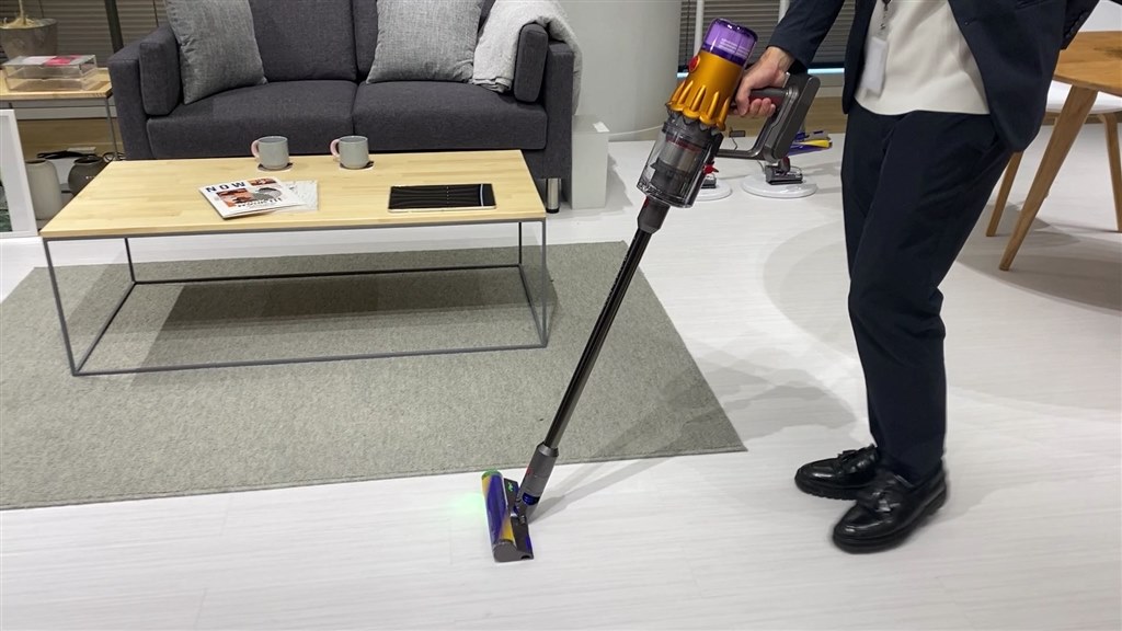 レーザーによるゴミ発見機能と目に見えない汚れの検出が可能に