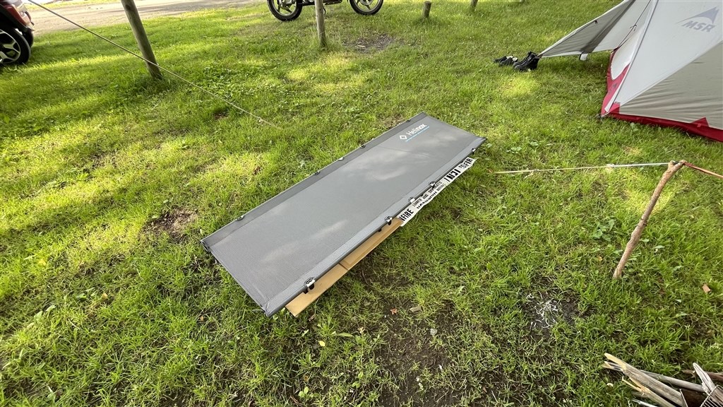 地面の凹凸から解放』 Helinox ライトコット 1822163 [グレー] こすけ