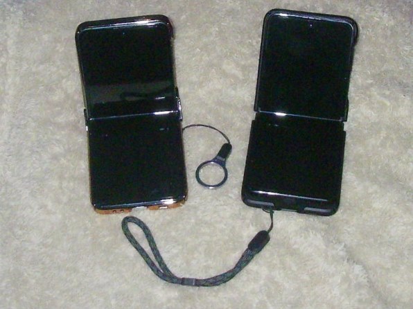 サムスン Galaxy Z Flip3 5G SCG12 au [ファントムブラック] 価格比較