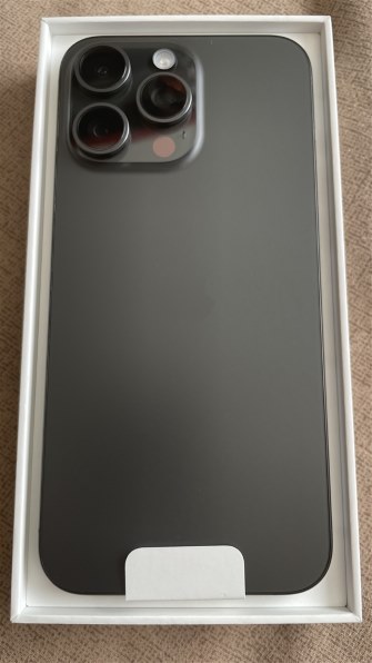 Apple iPhone 15 Pro Max 512GB au [ブラックチタニウム]投稿画像
