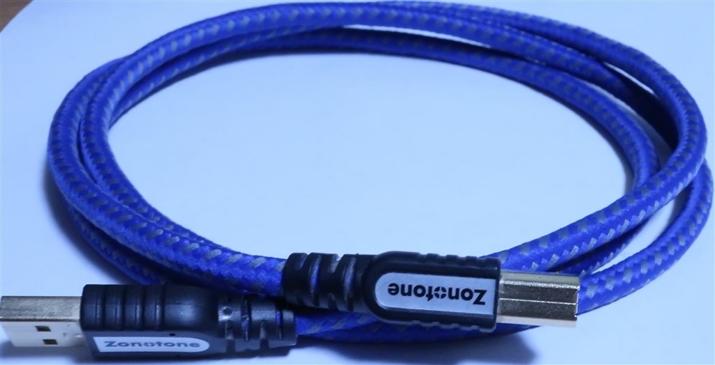 耐久性があって丈夫な信頼性の高いケーブルです。』 Zonotone Grandio