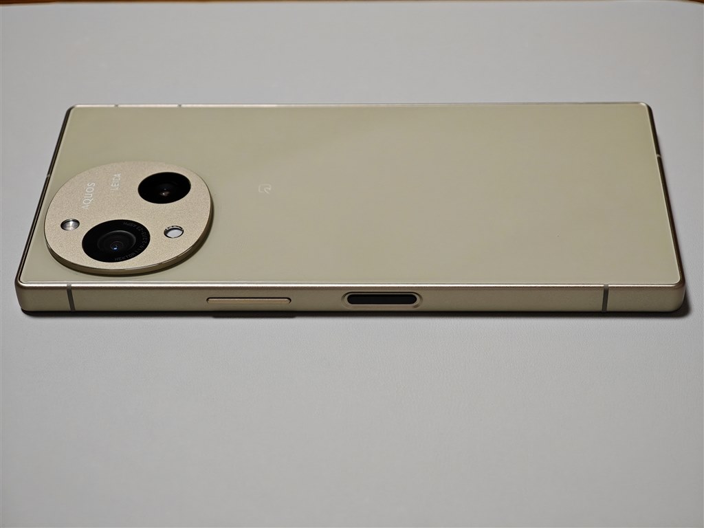 AQUOSってこんなに良いスマホだったのですね。』 シャープ AQUOS R10