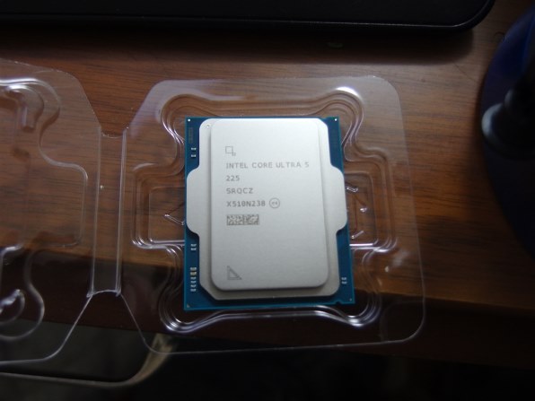 インテル Core Ultra 5 225 BOX 価格比較 - 価格.com