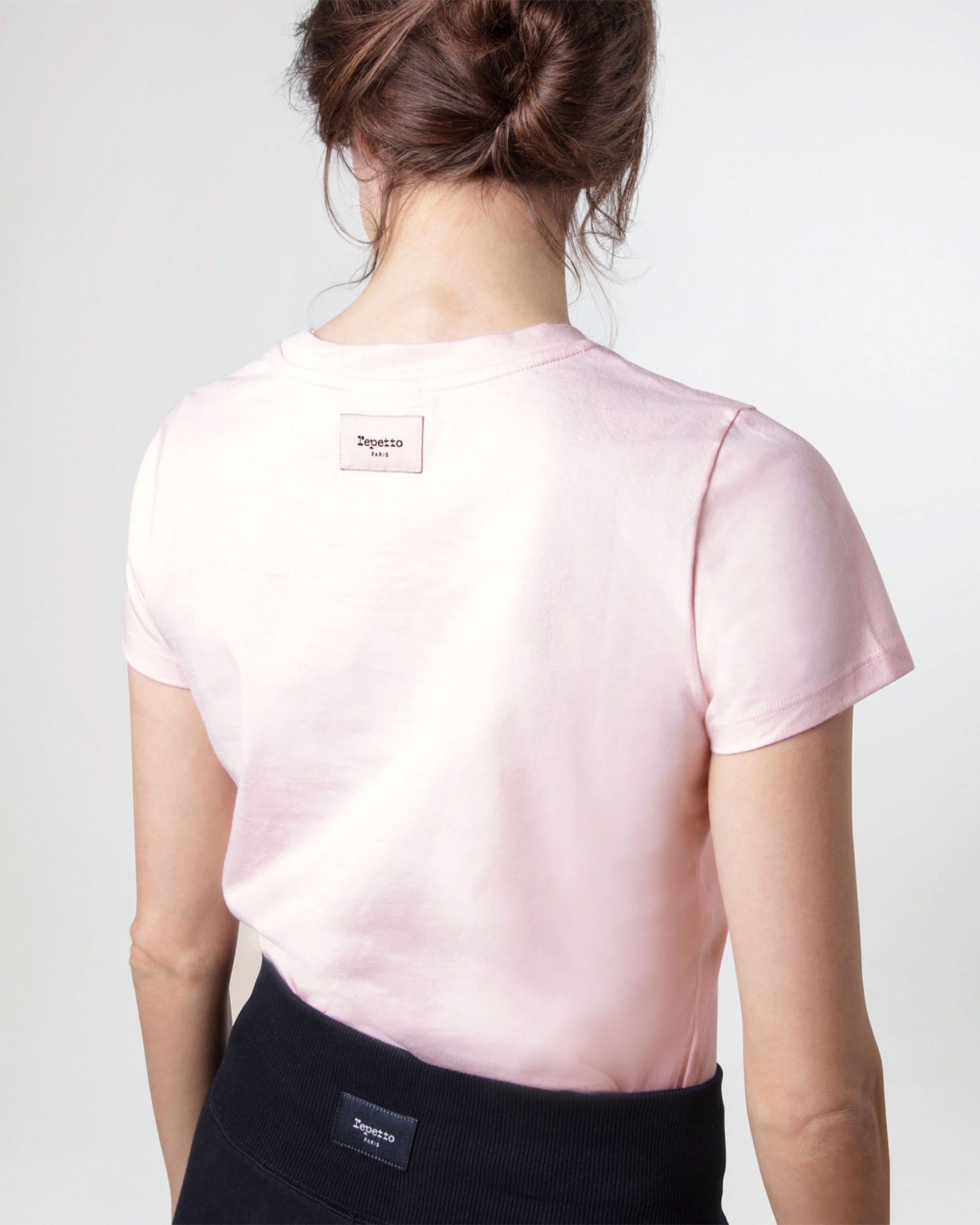 レペットロゴ Tシャツ｜トップス | WORKOUT ESSENTIALS | アクティブ