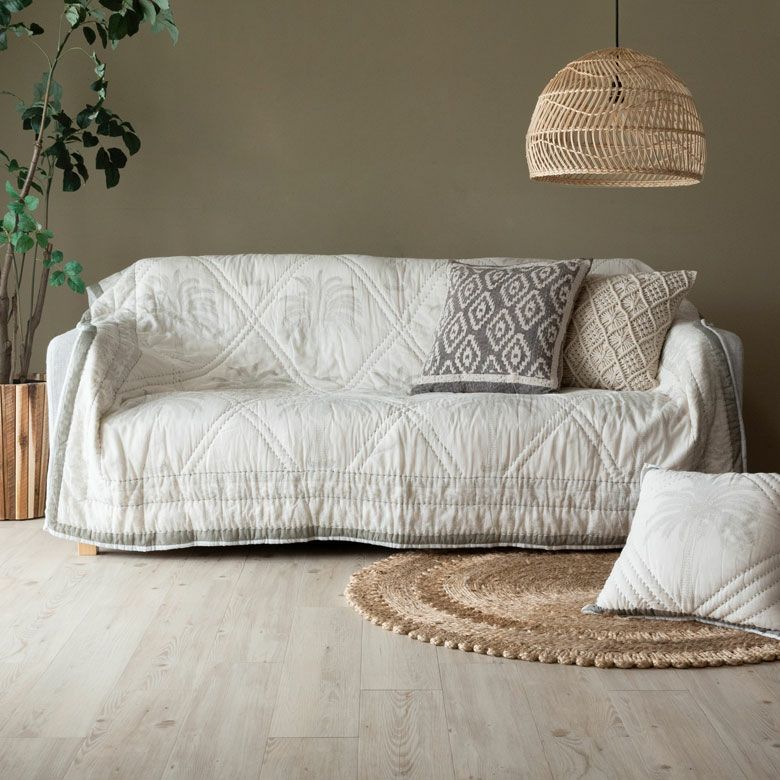 000000004635-03.jpg?size=l&w=