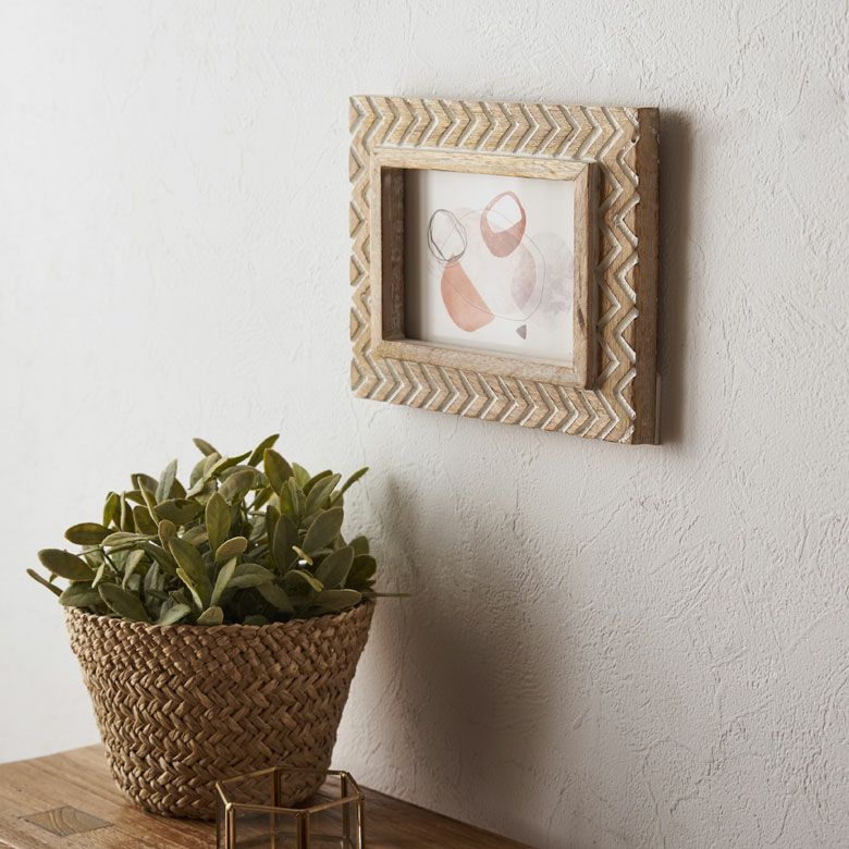 フォトフレーム 写真立て 木彫り 木製 マンゴーウッド シェブロン 縦