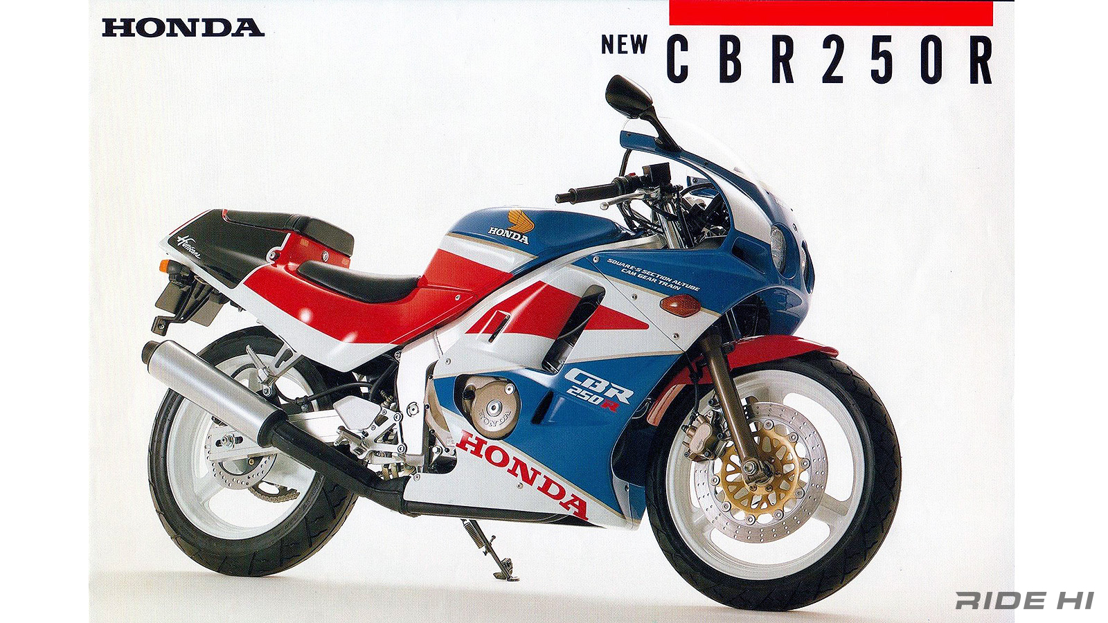 CBR250R（MC19）は美しいレプリカのデザインと共にワインディングが