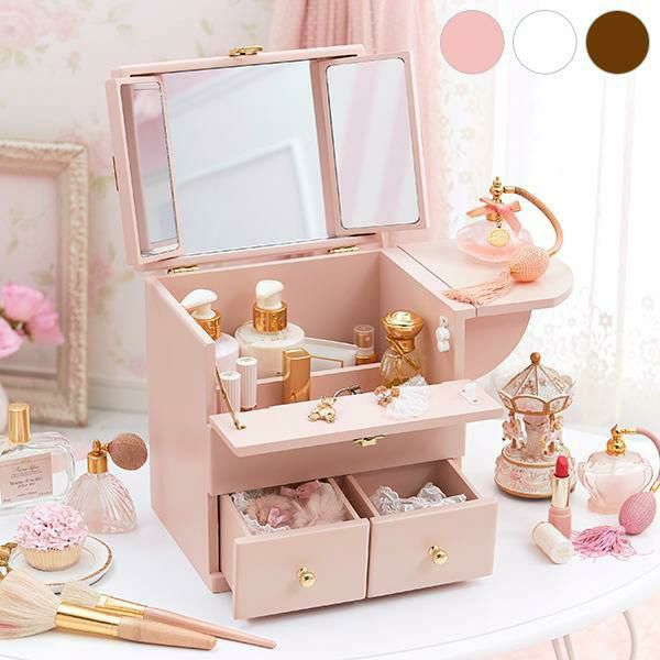 輝くゴールドが大人かわいい♪ピンク×ゴールドアイテム特集｜かわいい