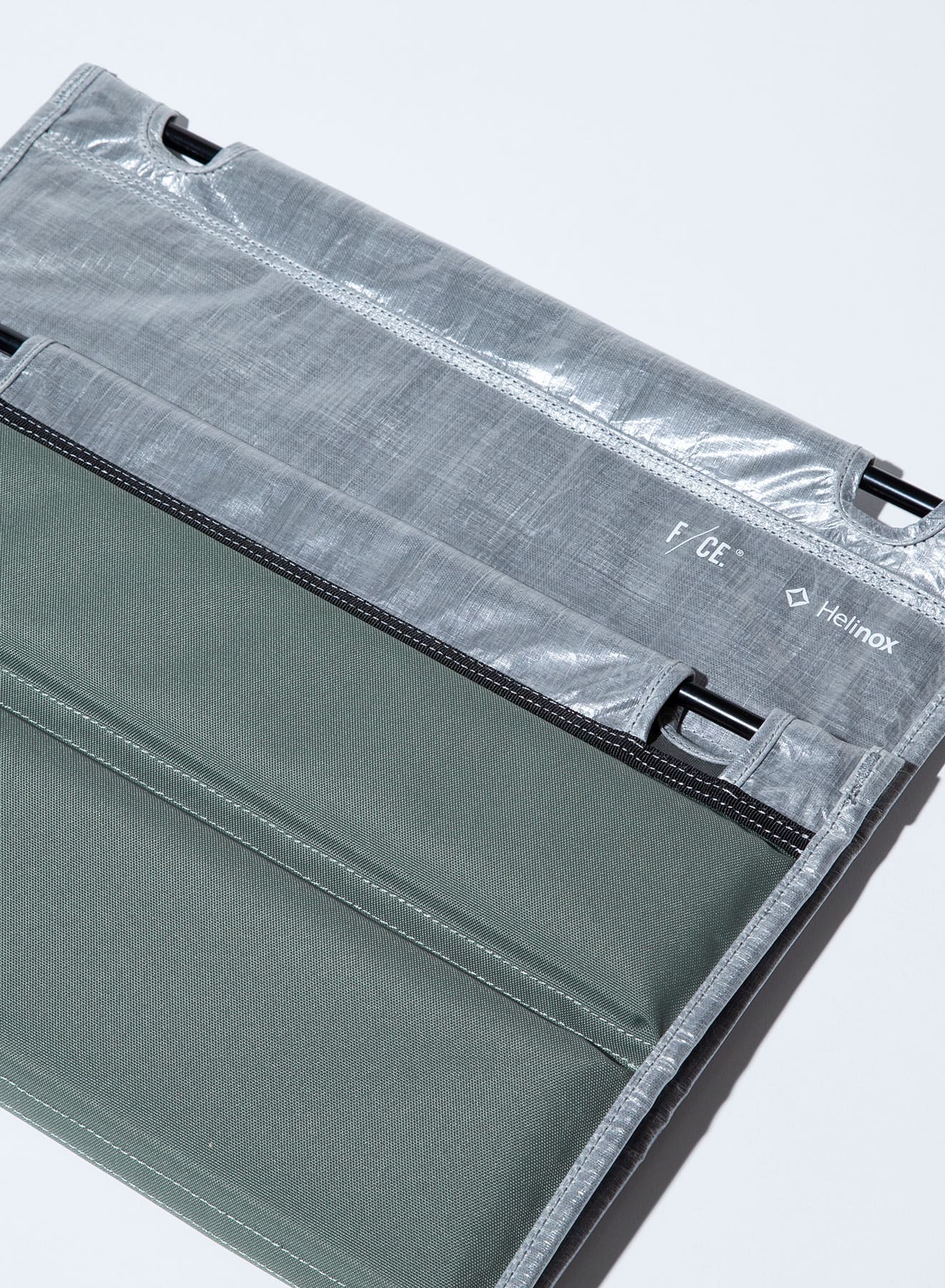 F/CE. × HELINOX TABLE with Dyneema® BY HELINOX / エフシーイー