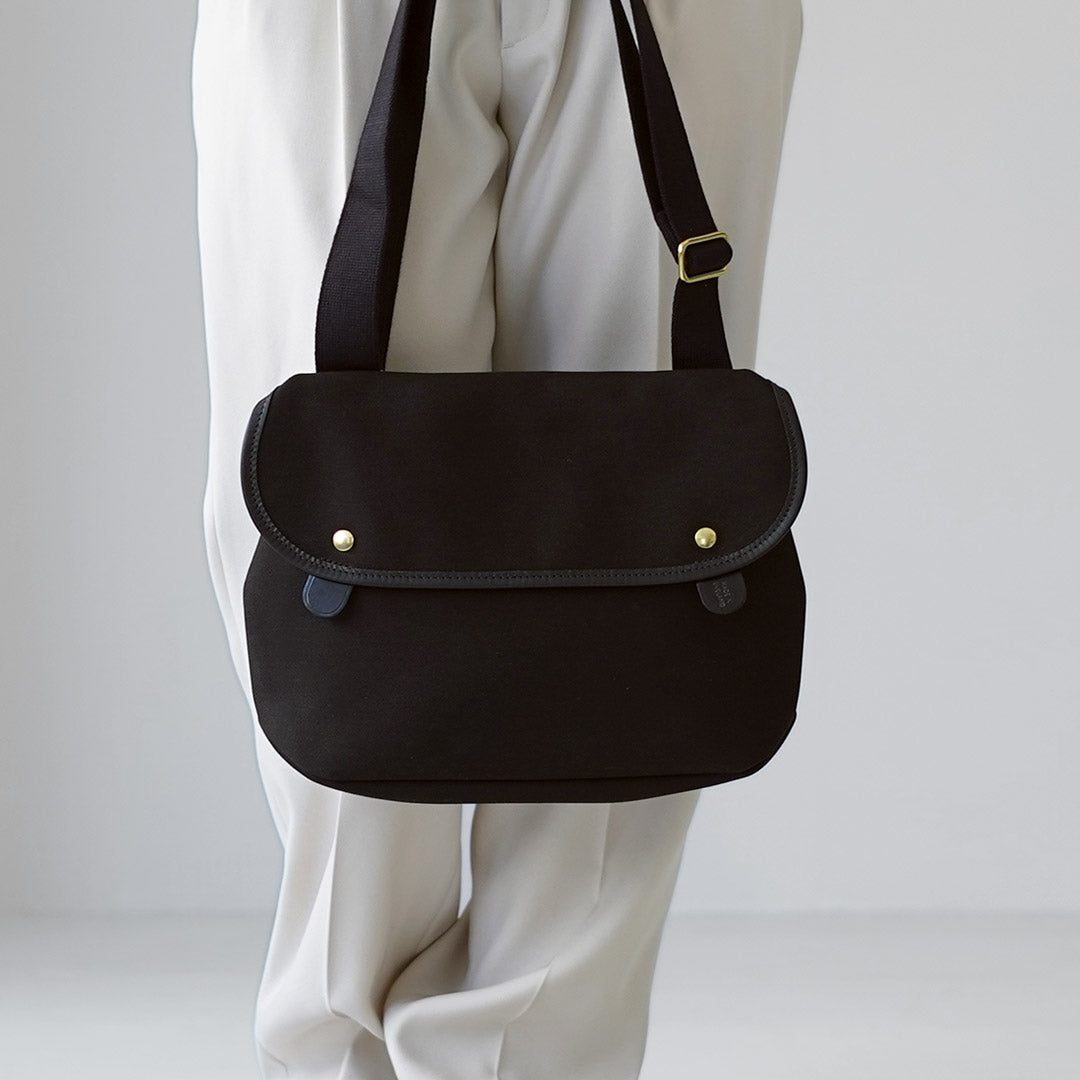 BRADY（ブレディ） ＃AVON エイボン ショルダーバッグ / コットン