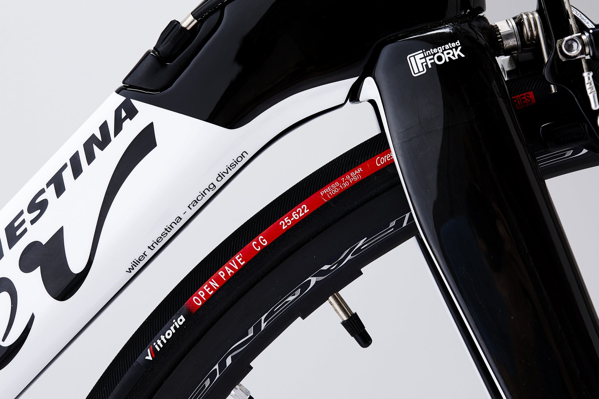 Wilier Cento1 SR |