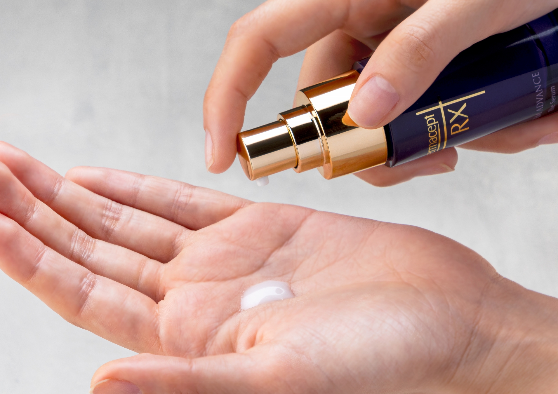 STEM ADVANCE The Serum｜DermaceptRX 公式サイト