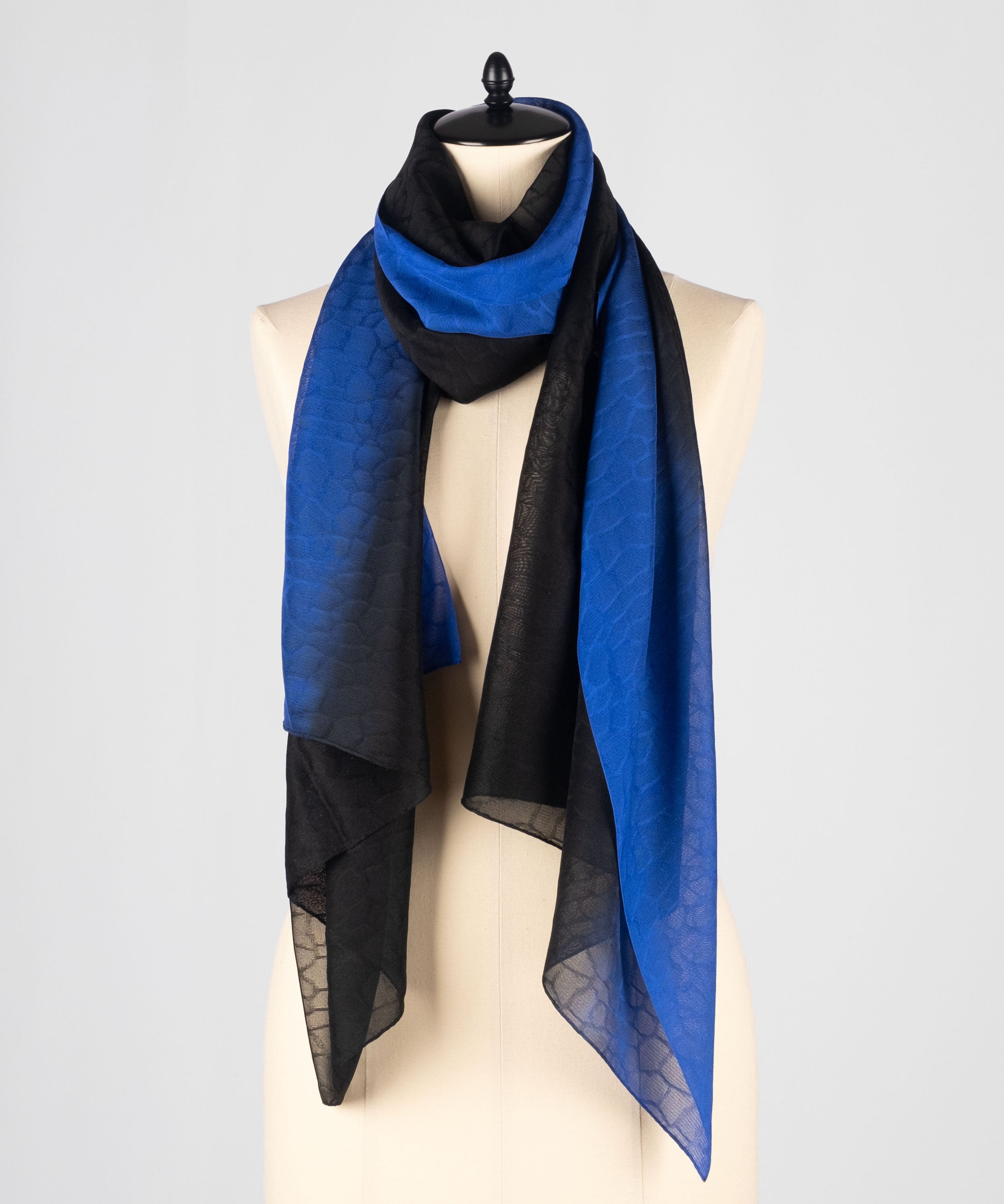 漆黒のバイカラーストール ブルー