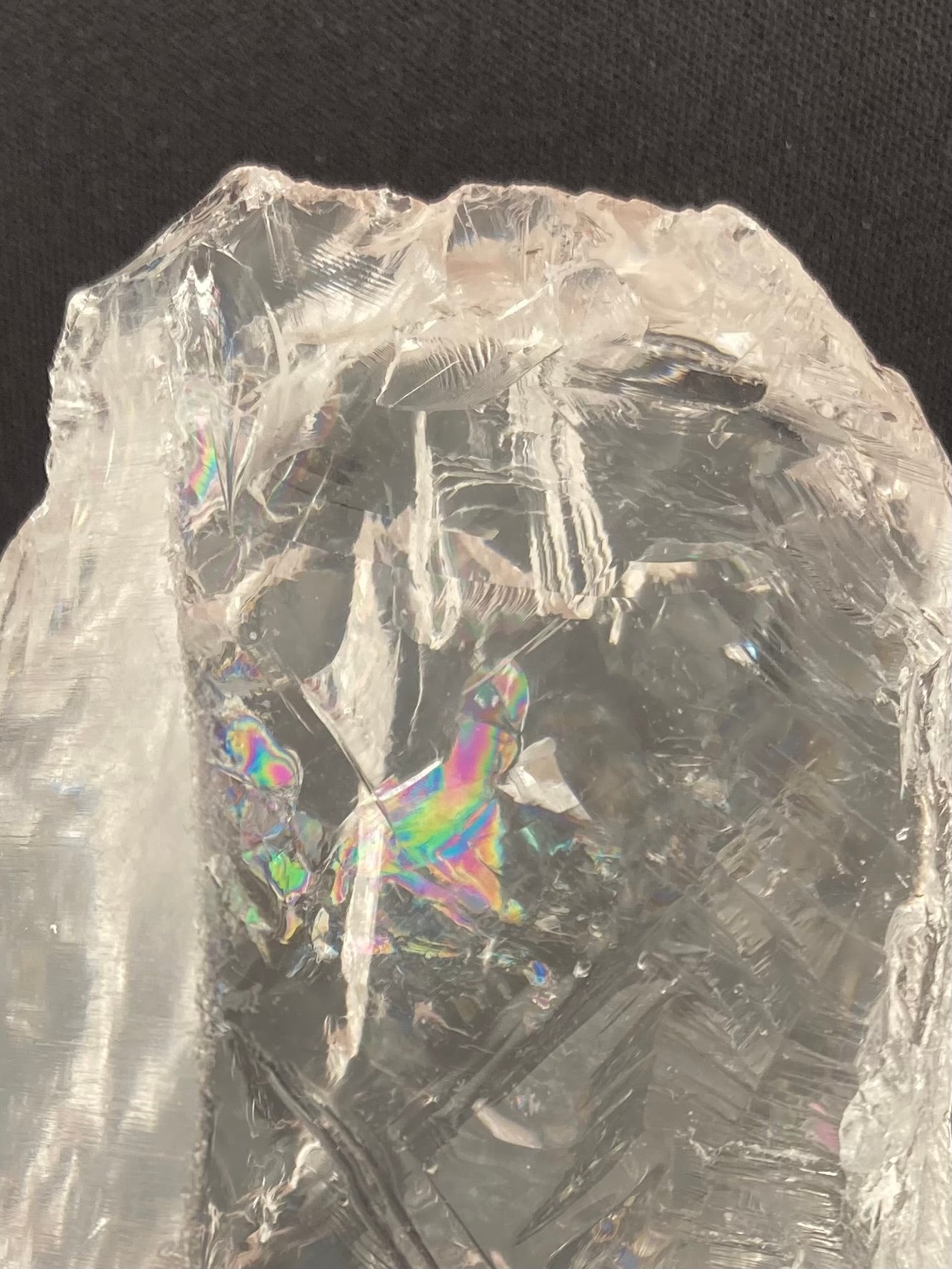 SALE】（希少）『 ロシア産 レムリアン クォーツ (虹入り) 』1 Russian