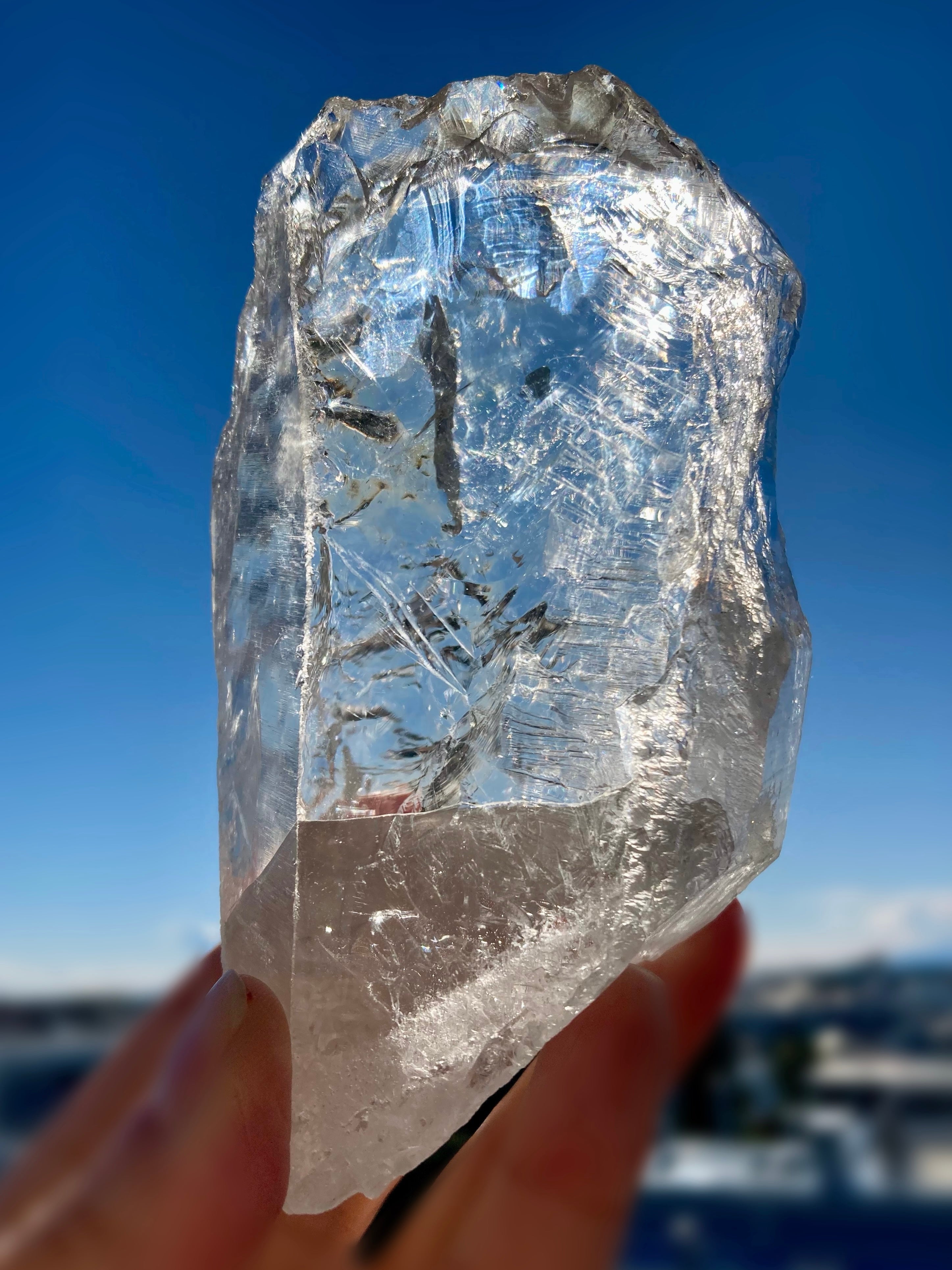 SALE】（希少）『 ロシア産 レムリアン クォーツ (虹入り) 』1 Russian