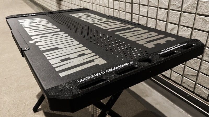 LOCKFIELD LFE BUMPER付き キャンプテーブル LOCKFIELD LFE BUMPER付き