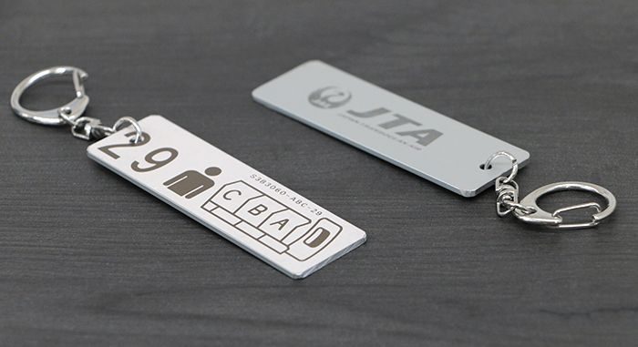 JTA、飛行機のあの座席番号をキーホルダーに 自衛隊の「美ら島エアー