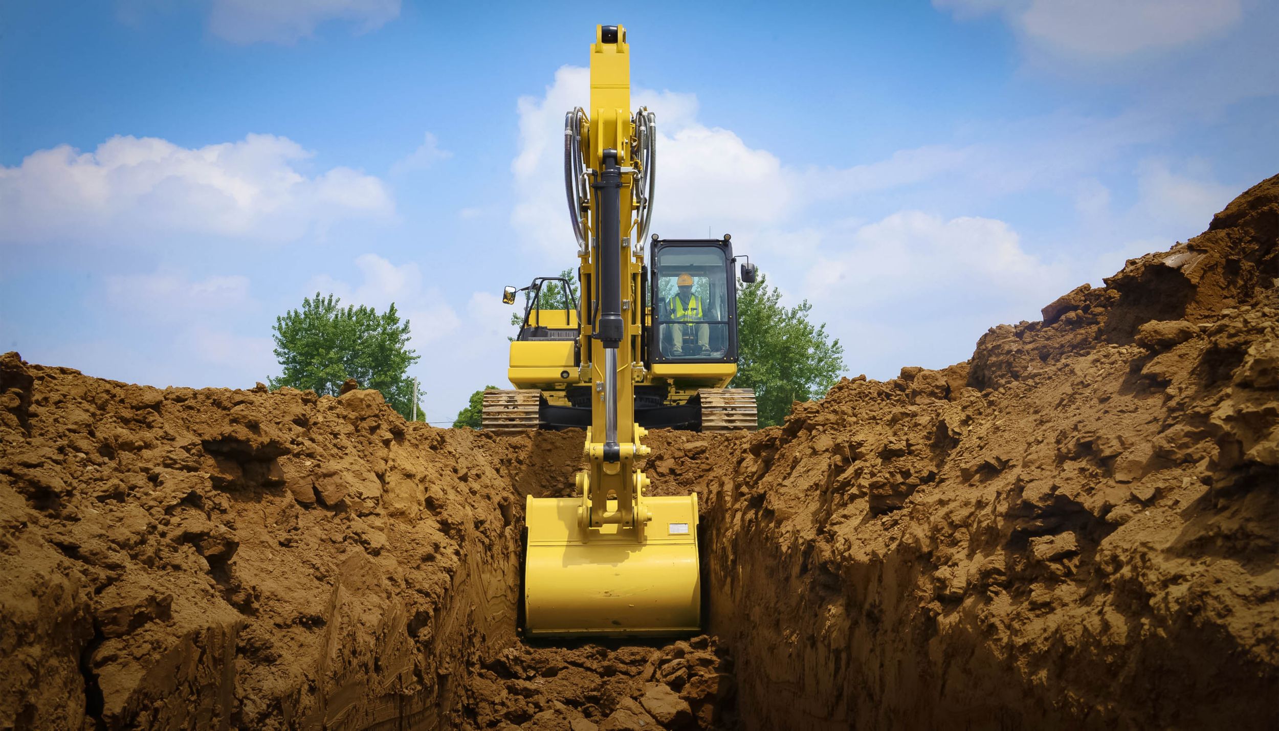 Cat 320 中型油圧ショベル | Caterpillar