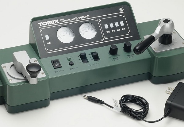 TOMIXパワーユニットとKATOパワーパックの違いと互換性解説 – 鉄道模型